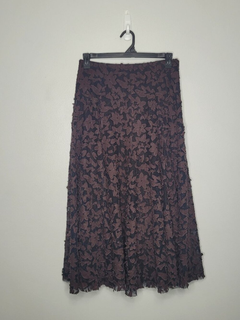 Coldwater Creek brown applique pull on full maxi woodsy skirt size small